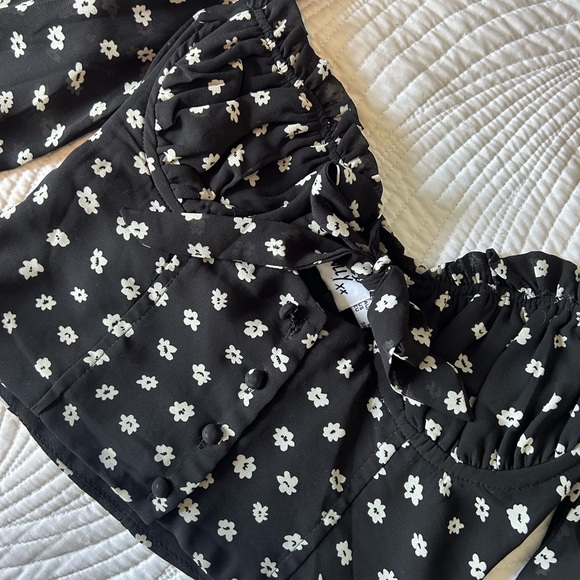 Princess Polly top - Picture 2 of 3